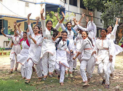 Kerala Board Class 10th Results 2025: Slight decline in SSLC pass percentage and fewer students achieve all A plus grades 121032533.jpg