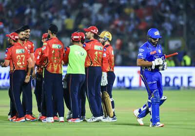 How Rohit Sharma’s poor form with the bat is hurting Mumbai Indians’ IPL 2025 campaign | Cricket News 121425454.jpg