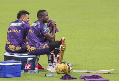 Kolkata kolkata knight riders sunil narine and rovman powell during a practice .jpg