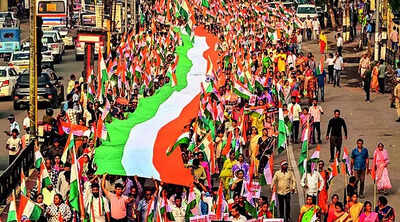 Rangers hand over bsf trooperindia lets pakistan soldier go home.jpg