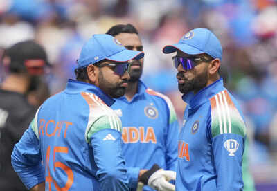 Rohit sharma and virat kohli.jpg