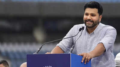 Rohit sharma stand wankhede.jpg