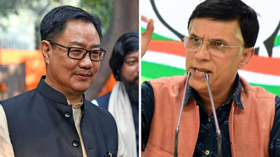 Union minister kiren rijiju and congress leader pawan khera.jpg