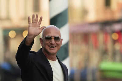 Italy venice bezos wedding.jpg