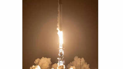 Spacex launches 26 starlink satellites into low earth orbit from california.jpg