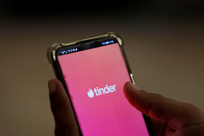 Want your partner to be a certain height tinder will now let you filter by it.jpg