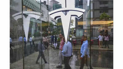 Anand mahindras message to elon musk on teslas india launch meet you at .jpg