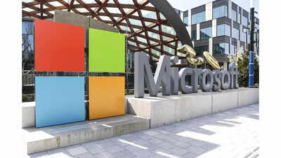Microsoft becomes 4 trillion company.jpg