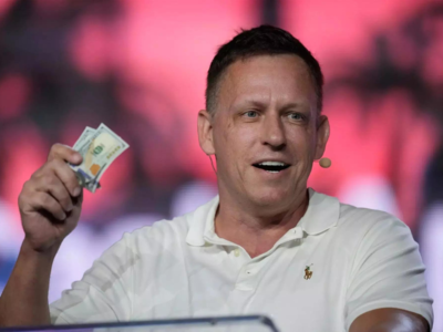 Peter thiel faces backlash for backing palantir key facts americans should be aware of.jpg