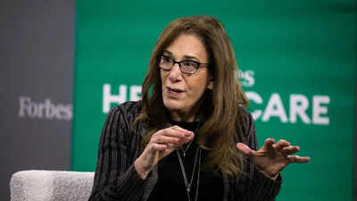 82 year old ceo to give away 99 of her 7 8 billion fortune under bill gates giving pledge.jpg