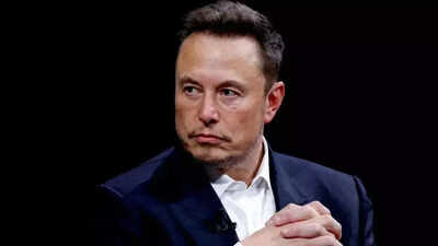 Elon musk issues chilling warning this country will lose 1 million people by 2025.jpg
