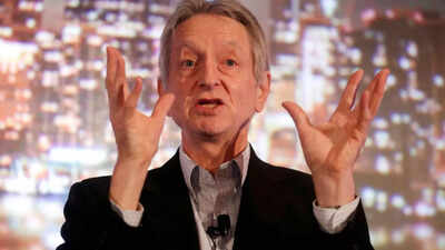 Godfather of ai geoffrey hinton warns ai could wipe out humanity.jpg