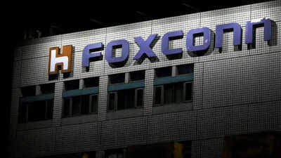 Send back your engineers to china with immediate effect iphone maker foxconn gets instructions as ip.jpeg