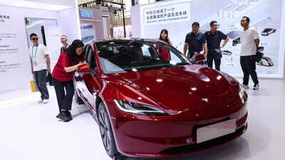 Tesla partners with deepseek and bytedance to launch hey tesla ai voice assistant in china evs.jpg