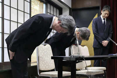 Japanese officials apologize at grave of wrongfully detained man denied timely cancer treatment.jpg