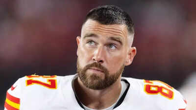 1757941586 travis kelce.jpg