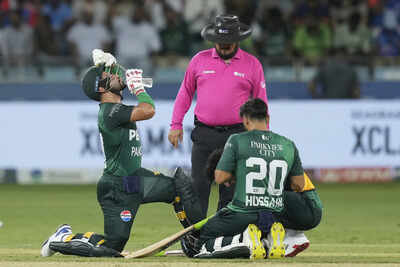 1758507219 pakistan team.jpg