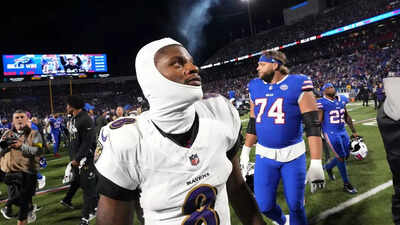 1758576145 lamar jackson.jpg