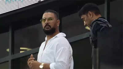 1759076899 yuvraj singh.jpg