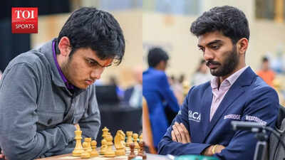 Abhimanyu mishra vs d gukesh photos by fide.jpg