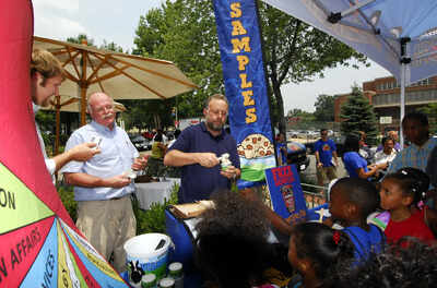 Benampjerrys founder quits.jpg