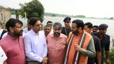 Cm nayab singh saini reviews waterlogging situation in ambalas naggal region assures relief to farme.png
