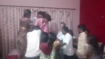 Dispute over samosas turned violent.jpg