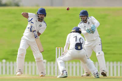 Duleep trophy final south zone vs central zone.jpg