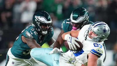 Eagles and cowboys.jpg