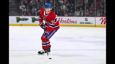 Ivan demidov impresses with playmaking in canadiens 7 2 loss to toronto.jpg