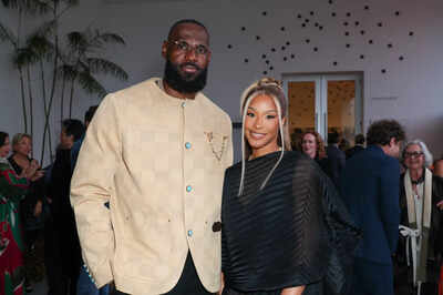 Lebron james with wife savannah james.jpg