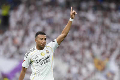 Mbapp and milito strike from distance as real madrid deals espanyol first loss.jpg