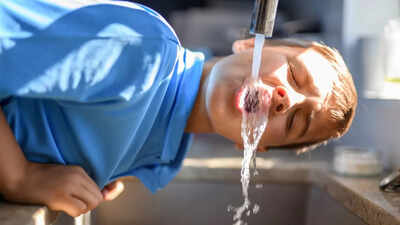 New research says water could be the missing ingredient in your teens study routine.jpg