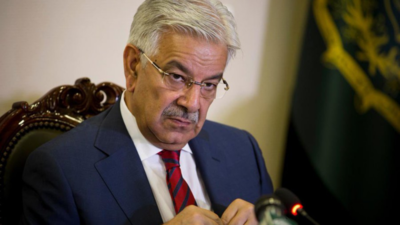 Pakistan defence minister khawaja asif.jpg