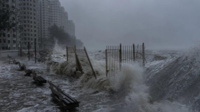 Representative image strong waves crash against the waterfront in heng fa chuen area as super typhoo.png