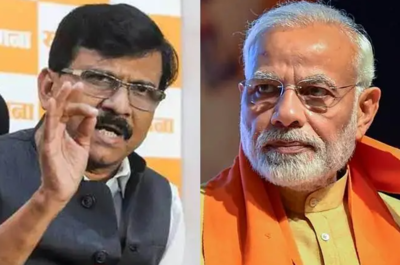 Sanjay raut and pm modi.jpg