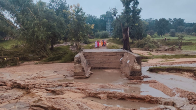 The incident occurred as an old reservoir collapsed in dhaneshpur village resulting in four killed a.png