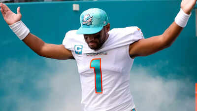 Tua tagovailoa injury update dolphins colts.jpg