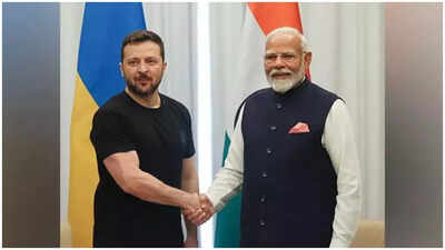 Ukrainian president zelenskyy and pm modi.jpg