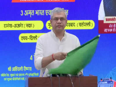 Union railways minister ashwini vaishnaw flags off three amrit bharat express trains for bihar via v.jpeg
