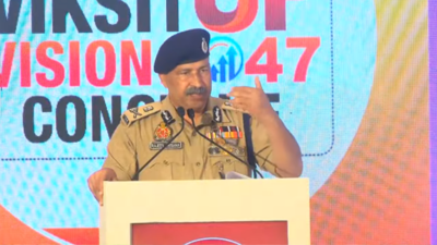 Up dgp rajiv krishna.jpg