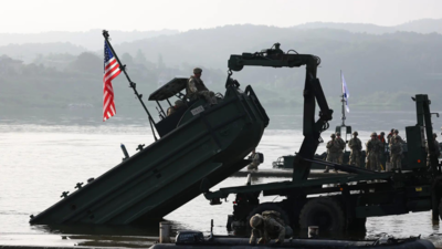 Us south korea hold drills file photo.jpg