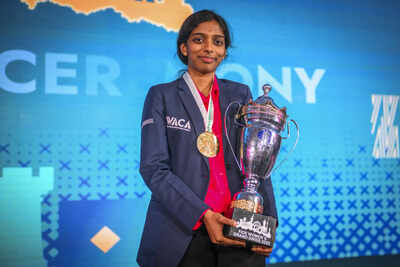 Vaishali wins fide grand swiss tournament.jpg