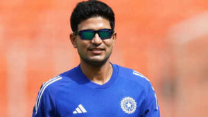 1759589669 shubman gill.jpg