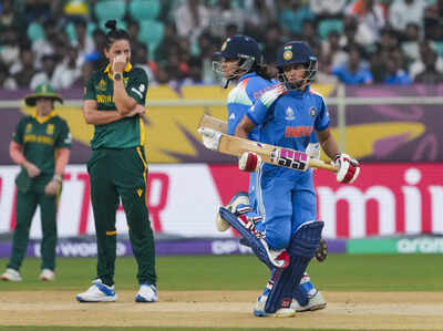 1760154112 team india.jpg