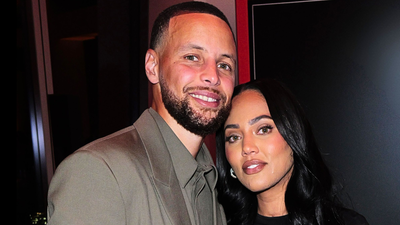 1760644484 stephen curry.jpg