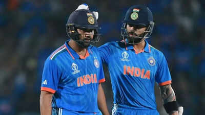 1761143737 virat kohli and rohit sharma.jpg