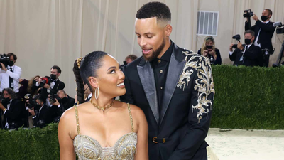 1761250471 stephen curry.jpg