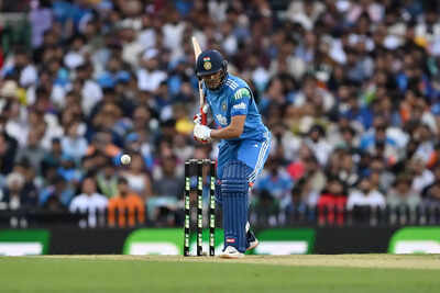 1761456203 australia v india odi series game 3.jpg