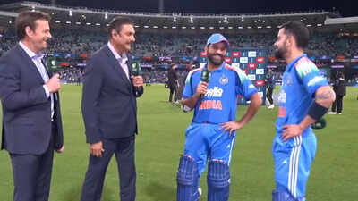 Adam gilchrist ravi shastri rohit sharma and virat kohli.jpg